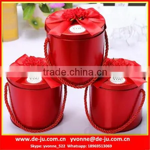 Chinese Red Cylinder Candy Bucket thumbnail-1