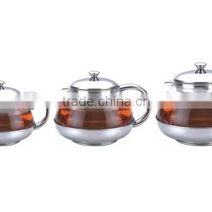 Clear Glass Water Pitcher With Handle thumbnail-1