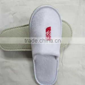 Disposable White Nap Cloth Spa Hotel Slippers thumbnail-6