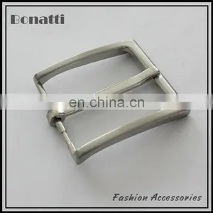 Custom Made Metal Belt Buckles for Men thumbnail-1