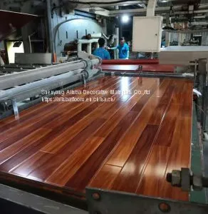 High Quality HDF LAMINATE FLOORING thumbnail-3