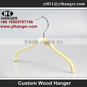 IMY-183 Natural Wooden Children Garment Hangers thumbnail-3
