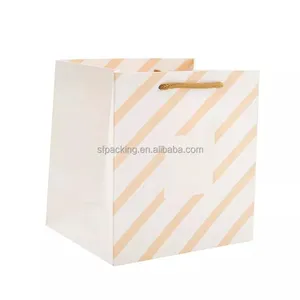 White Paper Bags Clothes Shopping Gift Bags thumbnail-1