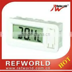 Digital Thermometer thumbnail-1