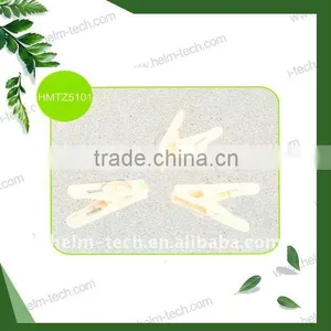 Standard Plastic Clothes Clips thumbnail-1