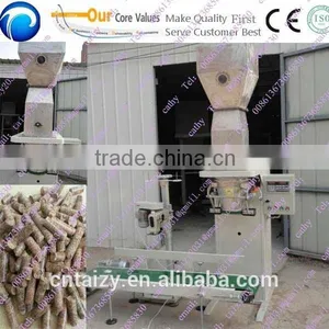 High Quality Animal Feed Pellet Packing Machine thumbnail-1