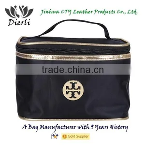 Case Hanging Makeup Bag Custom thumbnail-3