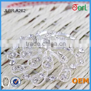 Shinning Fashion Wedding Invitation Crystal Embellishment Brooch thumbnail-3