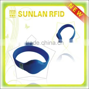 High Quality Silicone Wrist Band, Promotional Silicone Wristband/bracelets thumbnail-3