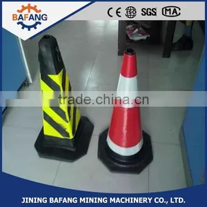 High Quality Conical Tube Roadblock Factory Supplier Traffic Safety Cone thumbnail-4