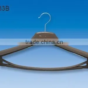 Clothes Hanger thumbnail-1