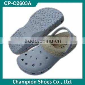 Comfortable Winter Clogs With Fur thumbnail-6