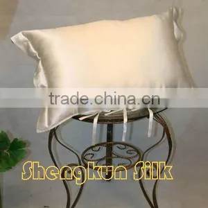 Silk Pillow thumbnail-1