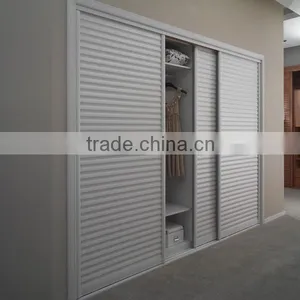 OPPEIN White Sliding Door Wardrobe Design thumbnail-1