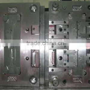 Plastic Injection Mould of Light Pipe thumbnail-1