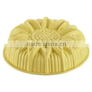 Silicone Bakeware Mould thumbnail-1