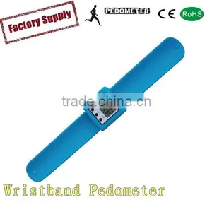 2D Sensor Cheap Wristband Pedometer thumbnail-1