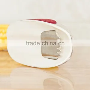 Hot Selling As Seen On TV Product Corn Plastic Vegetable Peeler thumbnail-6