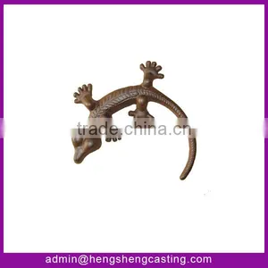 Garden Animal Statue Cast Iron Lizard Statue Supplier thumbnail-1