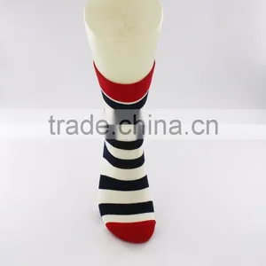 OEM Custom Colorful Combed Cotton Dress Business Men Happy Socks thumbnail-4