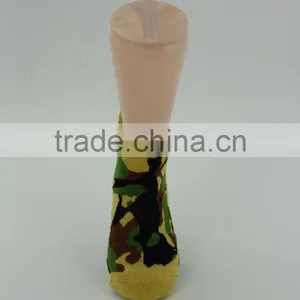 Men Ankle Sport Running Cotton Socks With Camouflage Design thumbnail-2