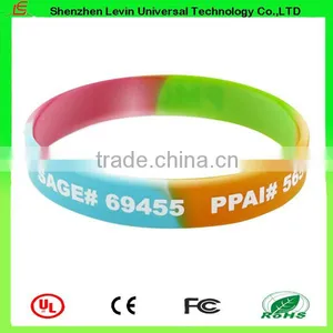 Adverting Good Quality Custom Logo Printing Embossed Silicone Wristband thumbnail-3