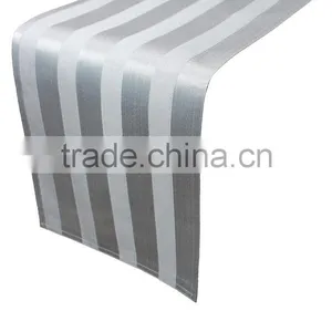 Wholesale 100% Polyester Fancy Checker Design Decorative Table Runner thumbnail-1