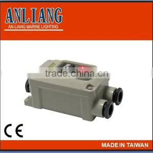 <Taiwan Made> High Quality 250V/500V Polycarbonate IP65 Watertight Pushbutton Switch thumbnail-2