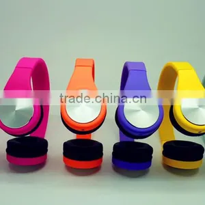 Fancy Mobile Phones Headphones Wirh Colorfull Design and New Inventions Headphone thumbnail-2
