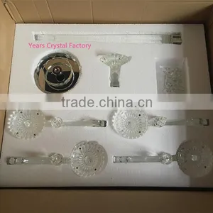 Beautiful Crystal Candelabra for Wedding Centerpiece Decoration Glass Hurricanes Candelabra Wedding Favors Stand thumbnail-5