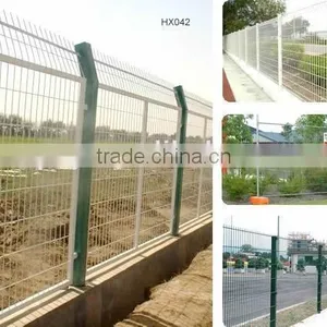 Woven Technique and Protecting Mesh Application Used Chain Link Fence thumbnail-5