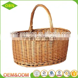 Large Holiday Handled Wicker Woven Gift Baskets thumbnail-2