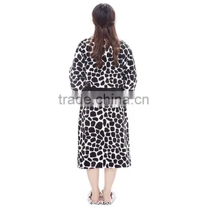 2016 New Arrival Black and White Print Kimono Night Dress thumbnail-2