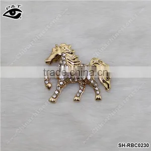 Horse Shaped Rhinestone Brooch Pin Cute Animal Design Rhinestone Brooch Pins for Clothing Decoration thumbnail-1