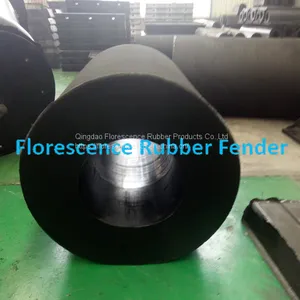 Cylindrical Rubber Fender thumbnail-1