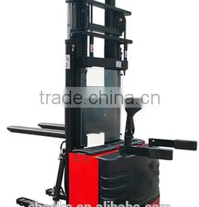 High Quality Straddle Power Stacker--CLH20-M thumbnail-1