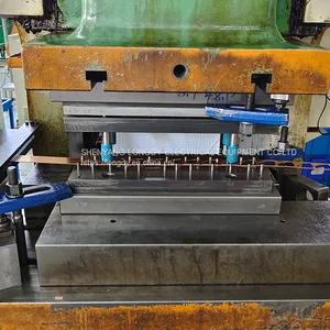 Metal Hardware Stamping Processing Factory Non-standard Parts Drawings Customization thumbnail-4