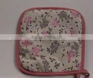 Kitch Pot Holder thumbnail-1
