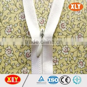 Zipper Factory Wholesale Fancy Conceal Zipper for Dress thumbnail-2