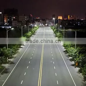Shenzhen Manufacturers SMD3030 Chip High Lumen Solar Light in Shenzhen, Solar Power Premium 120W LED Street Light thumbnail-4