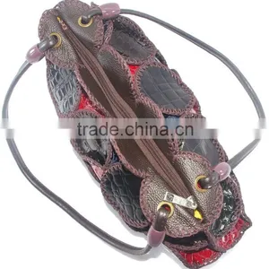 Leather Bag Guangzhou Factory Ladies Fashion Style Hot Sale Bag More Creative Design thumbnail-6