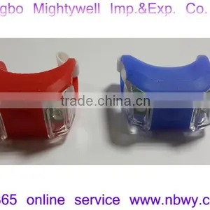 Bicycle Safety Lamp thumbnail-3