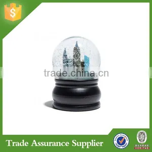 JHB Factory Christmas Resin Tree Snow Globes Wholesale thumbnail-2