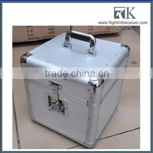 Silver Custom Aluminum Laptop Carrying Case For Women With Metal Lock thumbnail-3