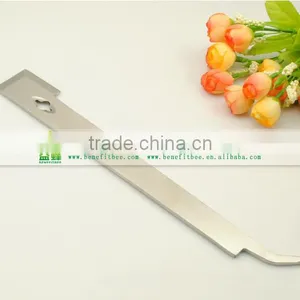Beekeeping Equipment Stainless Steel J Shape Bee Hive Tool for Beekeeping thumbnail-2