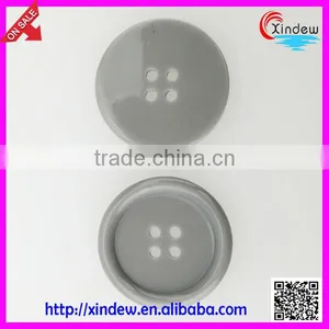 Grey Resin 4-holes Round Buttons thumbnail-1