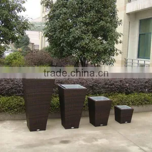 Rattan Floor Vases thumbnail-3