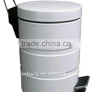 Fashionable Rubbish Bin thumbnail-1