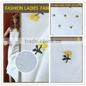 New Arrival Autumn Elegent Flower Polyester Jacquard Shirts Fabric Wholesale Floral Fabric Jacquard Machine Weave thumbnail-2