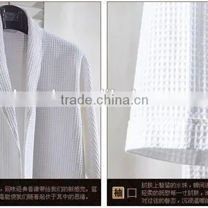 Wholesale 100% Cheap Quilted Cotton Waffle Bathrobes Made in China thumbnail-2